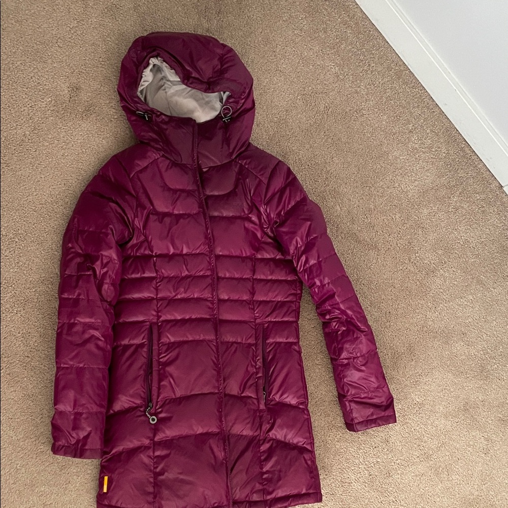Lole Women's Burgundy Hooded Puffer Coat